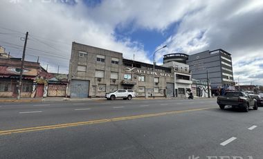 Venta de Nave industrial / Depósito / Galpón en Avellaneda