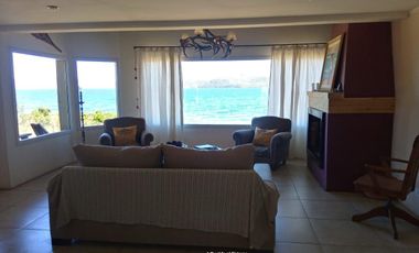 Alquiler Permanente-Dina Huapi, casa de 200m2 con acceso a costa de lago, 6ambientes, 700m2 terreno