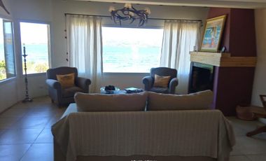 Alquiler Permanente-Dina Huapi, casa de 200m2 con acceso a costa de lago, 6ambientes, 700m2 terreno