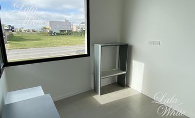 Casa con pileta en venta - Lagos de Canning, Esteban Echeverría