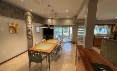 Chalet en Venta 4 amb. - c/piscina - Ramos Mejia