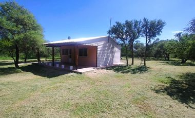 Casa 3 ambientes en un lote de 3.628 m2 - Balcarce San Luis