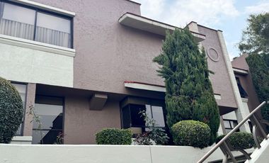 Muy buena casa en renta frente a Lomas Country Club