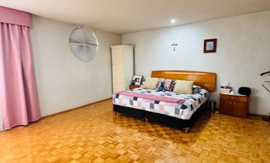 Muy buena casa en renta frente a Lomas Country Club