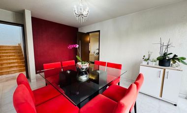 Muy buena casa en renta frente a Lomas Country Club