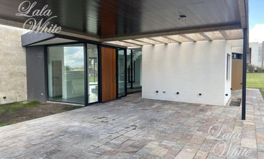 Casa con 4 dormitorios en venta - La Providencia Country Club, Canning, Ezeiza