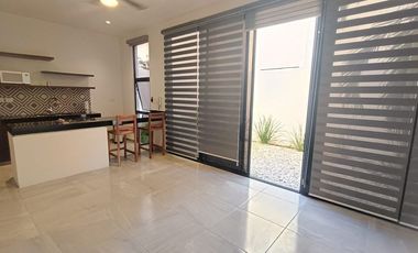 Townhouse en renta en Privada Natuur, Montebello - HI2603455