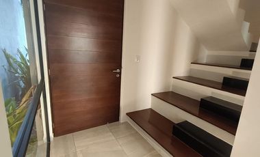 Townhouse en renta en Privada Natuur, Montebello - HI2603455