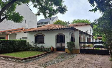 CASA ADROGUE 7 AMBIENTES DE CATEGORIA