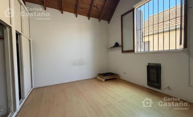 Exc. Sector (1/c de Av. Maipú) Chalet Ingles, Suite, Fondo
