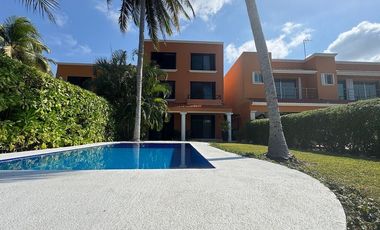 CASA VILLA CANCUN 4 recamaras Frente a Laguna - ZONA HOTELERA