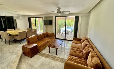 CASA VILLA CANCUN 4 recamaras Frente a Laguna - ZONA HOTELERA