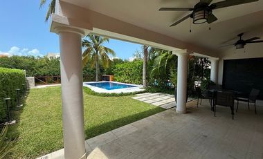 CASA VILLA CANCUN 4 recamaras Frente a Laguna - ZONA HOTELERA