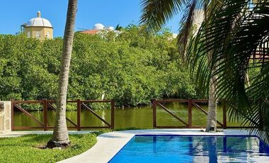 CASA VILLA CANCUN 4 recamaras Frente a Laguna - ZONA HOTELERA