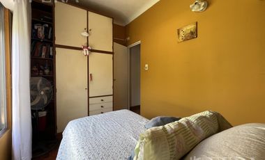 Venta casa 4 ambientes con cochera y piscina en Wilde