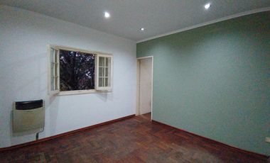 DEPARTAMENTO A 150 MTS DE ESTACION TURDERA