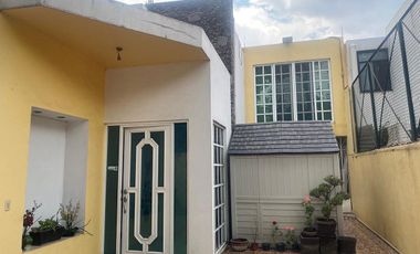 Venta casa ARBOLEDAS