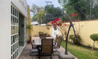 Venta casa ARBOLEDAS