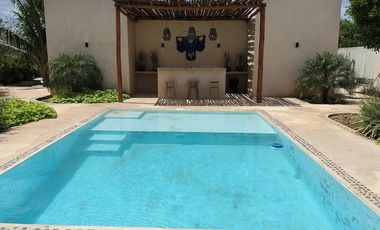 Casa en venta tipo Tiny House contenedor en Aldea Balha Telchac Puerto, Yucatán.