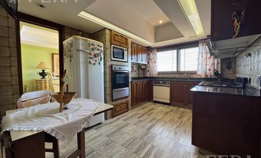 Venta departamento 3 ambientes con cochera en Avellaneda