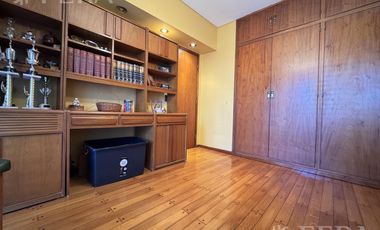Venta departamento 3 ambientes con cochera en Avellaneda