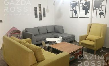 VENTA - casa con jardín en Monte Grande