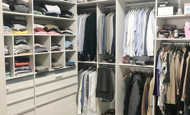 VENTA - casa con jardín en Monte Grande