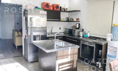 VENTA - casa con jardín en Monte Grande