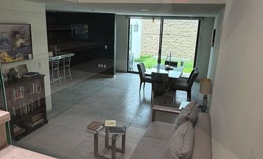 Se Renta Casa Seminueva en Lomas Punta Del Este