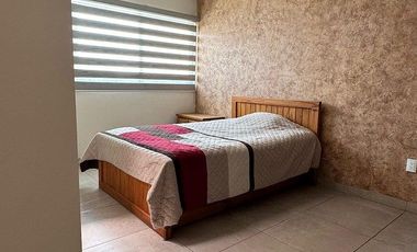 Se Renta Casa Seminueva en Lomas Punta Del Este