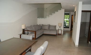 Se Renta Casa Seminueva en Lomas Punta Del Este