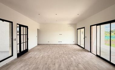 CASA 4 AMBIENTES EN VENTA, BARRIO MONET,  LOS CARDALES