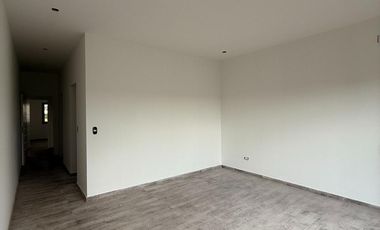 CASA 4 AMBIENTES EN VENTA, BARRIO MONET,  LOS CARDALES