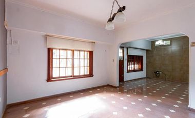 PH en Venta 4 Ambientes con Patio y Terraza en Lanús Oeste