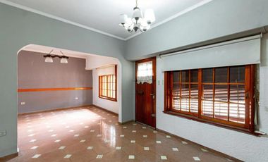 PH en Venta 4 Ambientes con Patio y Terraza en Lanús Oeste