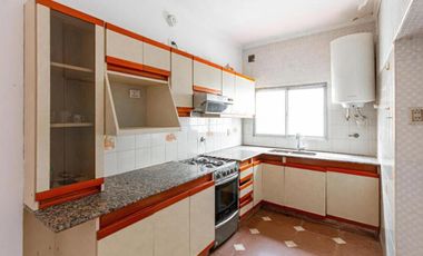 PH en Venta 4 Ambientes con Patio y Terraza en Lanús Oeste