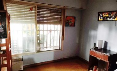 Casa - Lomas de Zamora Este