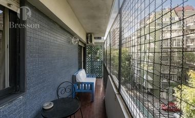 Departamento en  venta de 3 ambientes mas dependencia con cochera en French y Aguero