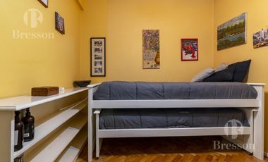 Departamento en  venta de 3 ambientes mas dependencia con cochera en French y Aguero