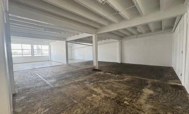 Renta Bodega Industrial, 120m2, Granjas México, Iztacalco, CDMX