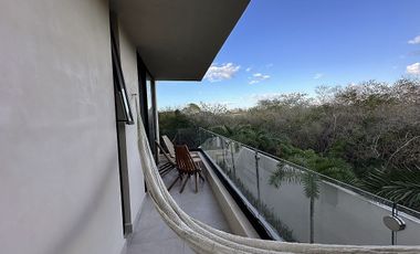 En renta casa con paneles solares en la privada Kutz, en el Yucatán Country Club