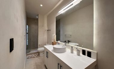 En renta casa con paneles solares en la privada Kutz, en el Yucatán Country Club