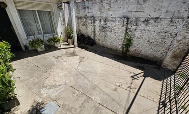 CASA EN VENTA MORON SUR - NUEVO VALOR !!
