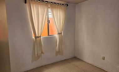 VENDO CASA DÚPLEX PLANTA BAJA EN REAL DEL BOSQUE, TULTITLÁN. EDO MEX.