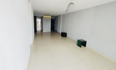 VENDO APARTAMENTO EN OBARRIO, 3 RECAMARAS, 117M2, 2 PARKING.