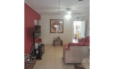 SE VENDE CASA EN PANAM OESTE // LA CHORRERA YD