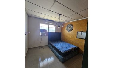 Alquiler de casa amoblada en Villa Dorada, Chitré