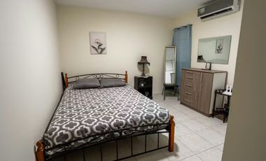 ALQUILER DE HERMOSA CASA DE 225M2 EN EL CRISOL A.Q.