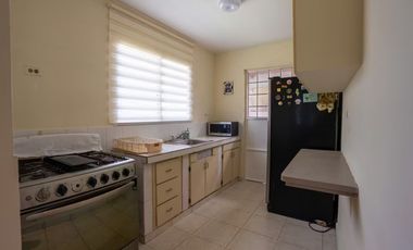 ALQUILER DE HERMOSA CASA DE 225M2 EN EL CRISOL A.Q.