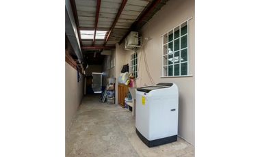 ALQUILER DE HERMOSA CASA DE 225M2 EN EL CRISOL A.Q.